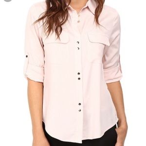 🌸EUC🌸 Ivanka Trump Blouse